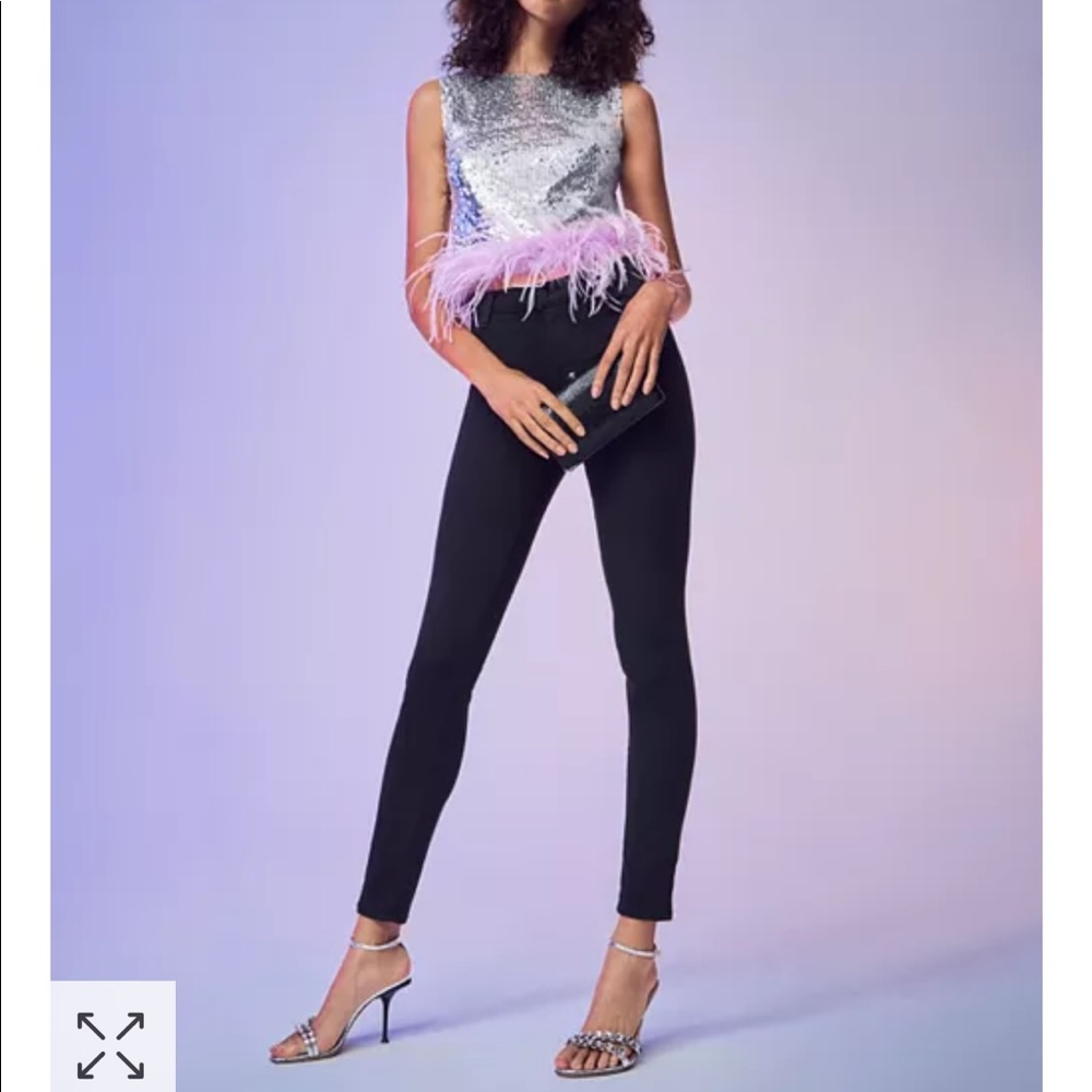 {J Brand} 🔷 Maria High-Waisted jeans